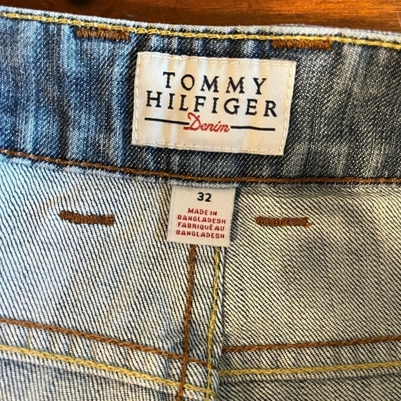 TOMMY Hilfiger Bermuda Jean Shorts 32 14 - Picture 3 of 6